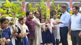 রামু গর্জনিয়াতে শিক্ষার্থীদের মাঝে চারা বিতরণ করলেন ইউএনও জিল্লুর রহমান