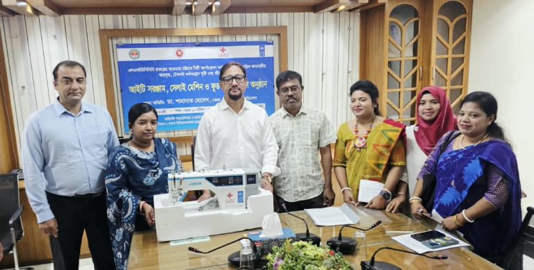 দরিদ্র জনগোষ্ঠীর জীবনমান উন্নয়নে কর্মসংস্থান ও সামাজিক সহায়তা বাড়াতে হবে —চসিক মেয়র ডা. শাহাদাত হোসেন